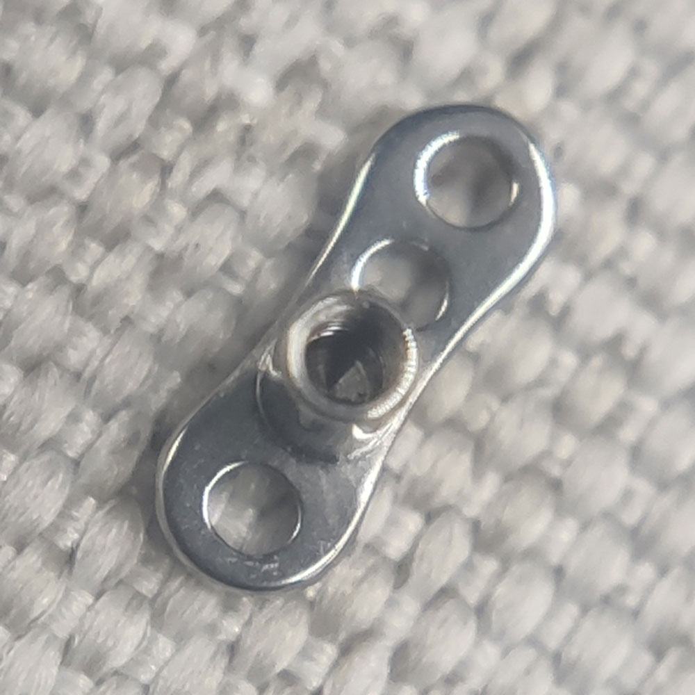 14G Implantatqualität Titan AS – Dermal Anchor Top Bewertung und Preis